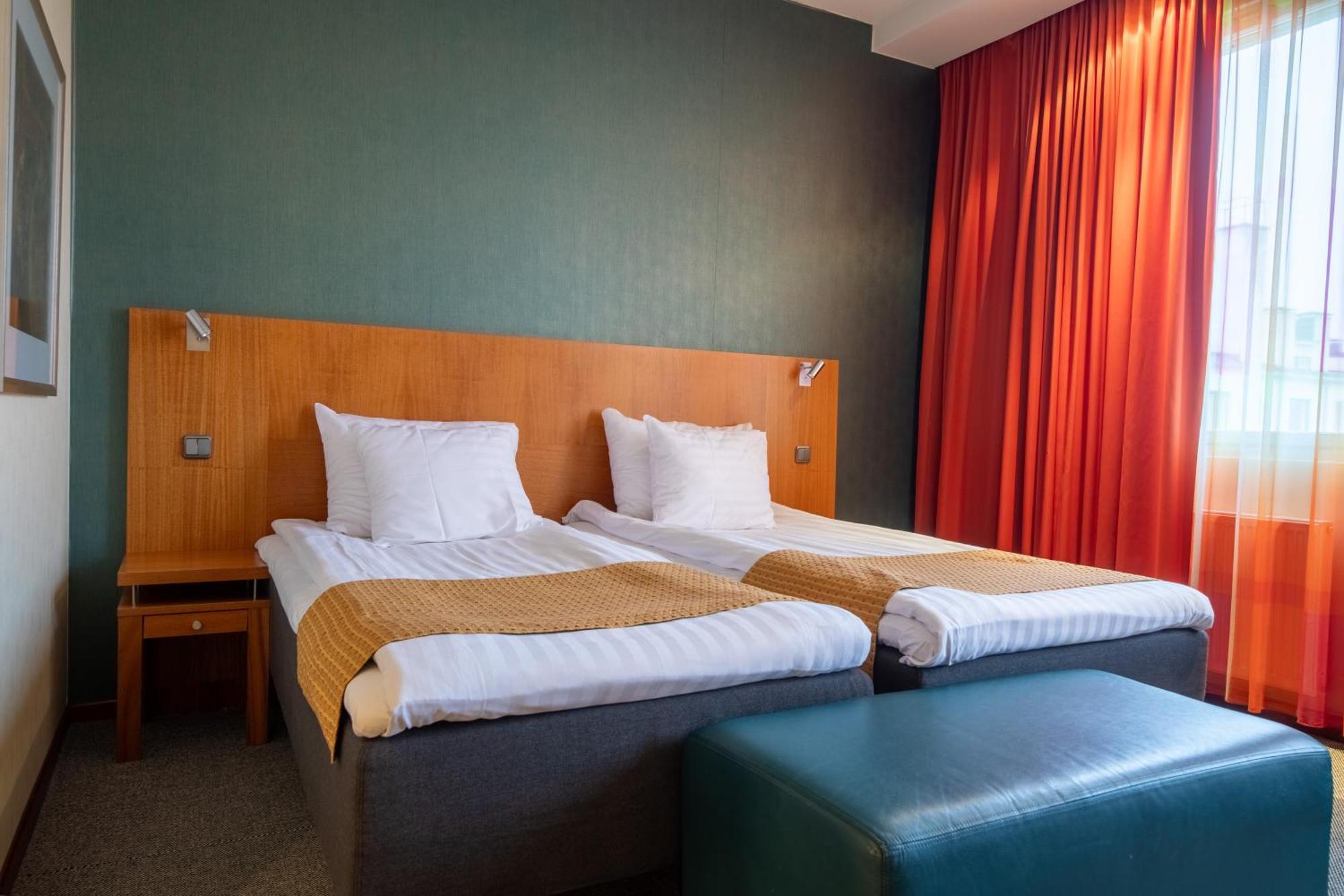 Hotel Oscar Varkaus Ngoại thất bức ảnh