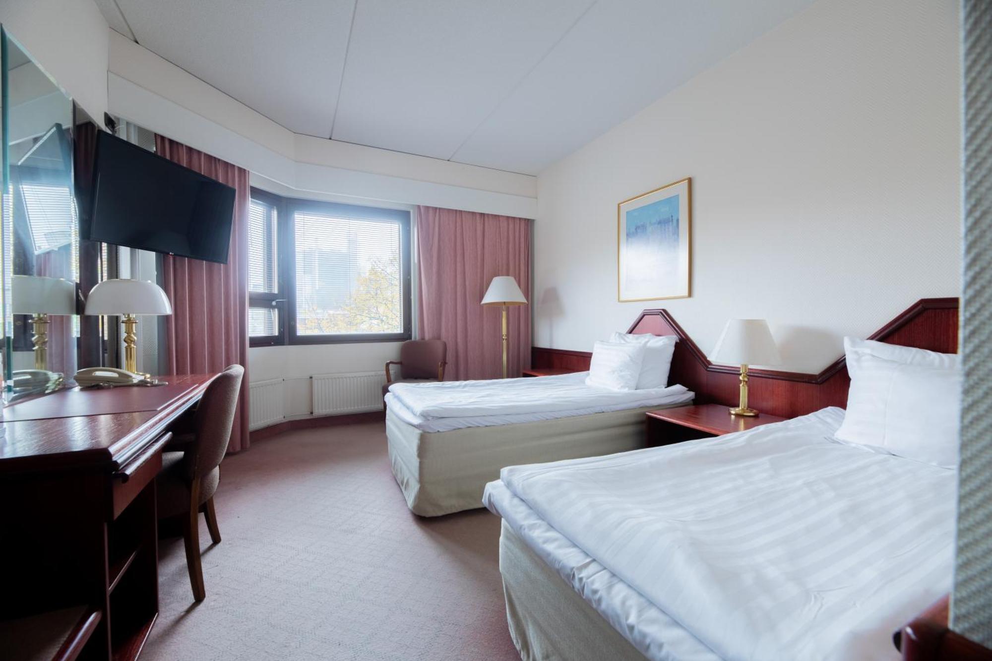 Hotel Oscar Varkaus Phòng bức ảnh