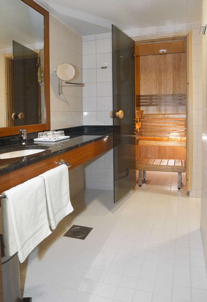 Hotel Oscar Varkaus Phòng bức ảnh